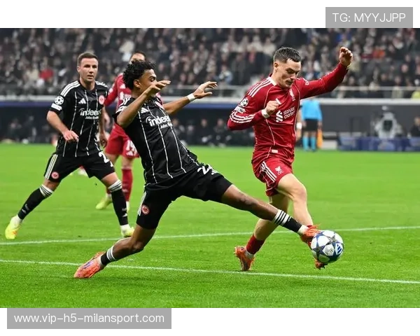 利物浦以稳固防线与迅捷反击体系重新掌控比赛节奏再现英超强队风采 利物浦以稳固防线与迅捷反击体系重新掌控比赛节奏再现英超强队风采