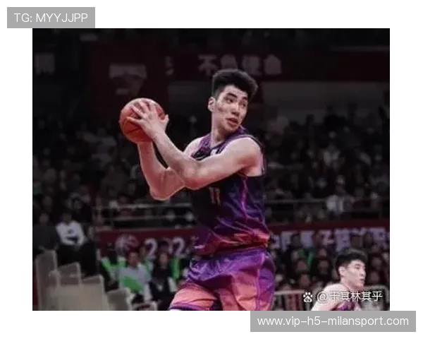 中国男篮浙江五将胡金秋王俊杰程帅澎余嘉豪朱俊龙亮相新征程