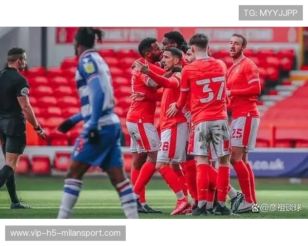 诺丁汉森林与利兹联球员伤情与替补席深度分析对比赛结果的潜在影响 诺丁汉森林与利兹联球员伤情与替补席深度分析对比赛结果的潜在影响