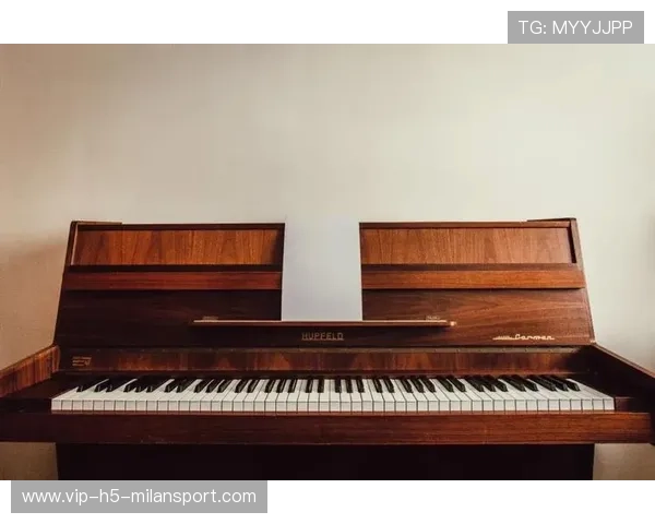 比沃尔专注节奏掌控，训练节拍极为稳定